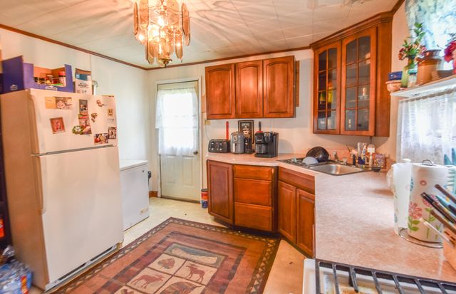 169 E Washington Street, Coldwater, MI 49036