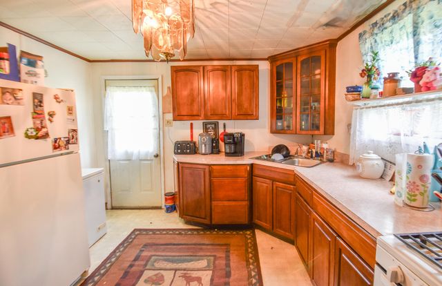 169 E Washington Street, Coldwater, MI 49036