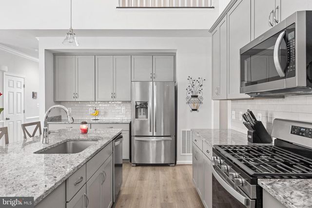 801 STEPHAN MACE CT, Purcellville, VA 20132