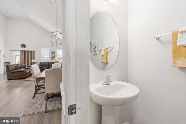 801 STEPHAN MACE CT, Purcellville, VA 20132