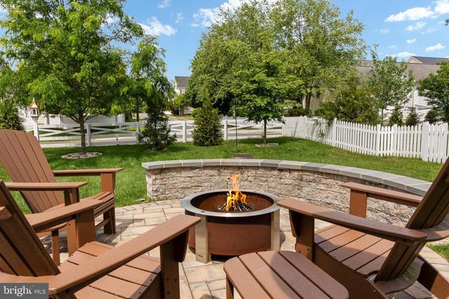 801 STEPHAN MACE CT, Purcellville, VA 20132
