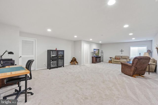 801 STEPHAN MACE CT, Purcellville, VA 20132