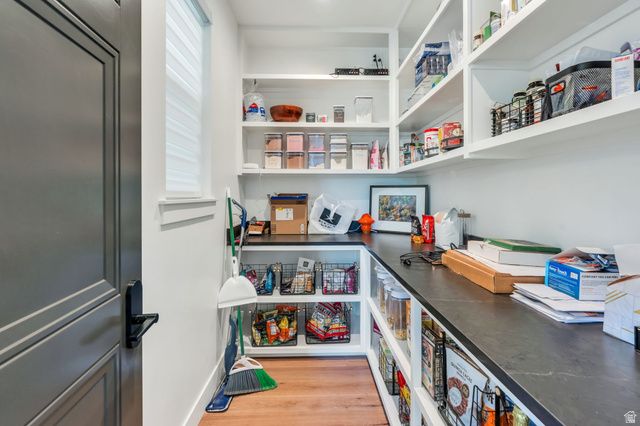 709 E 200 S, Centerville, UT 84014