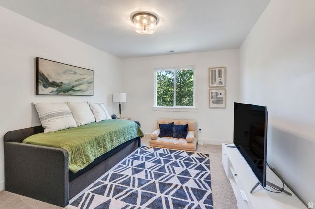 709 E 200 S, Centerville, UT 84014
