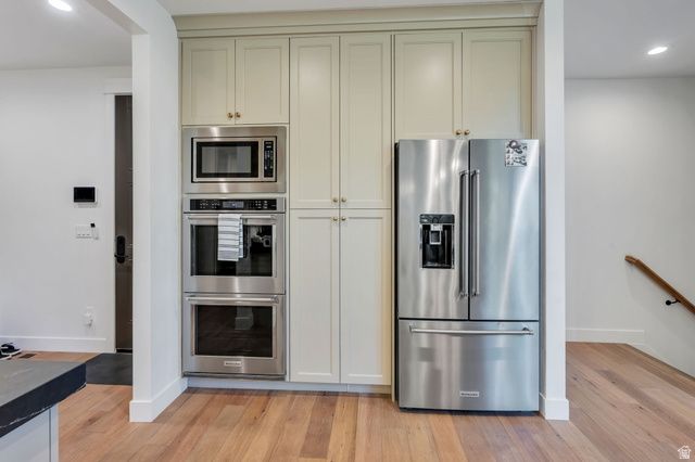 709 E 200 S, Centerville, UT 84014