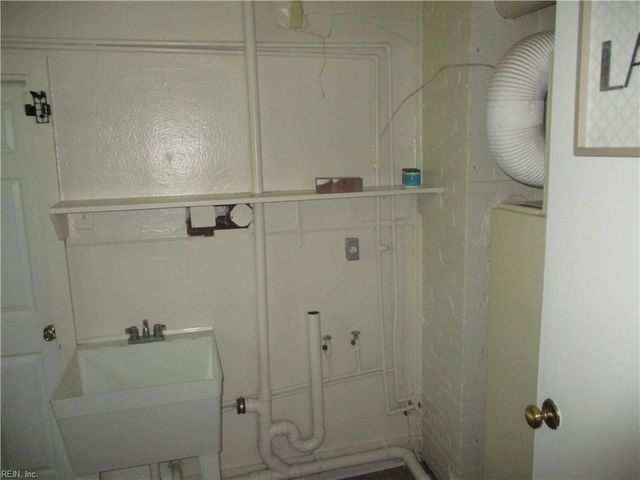 7603 Gloucester AVE, Norfolk, VA 23505