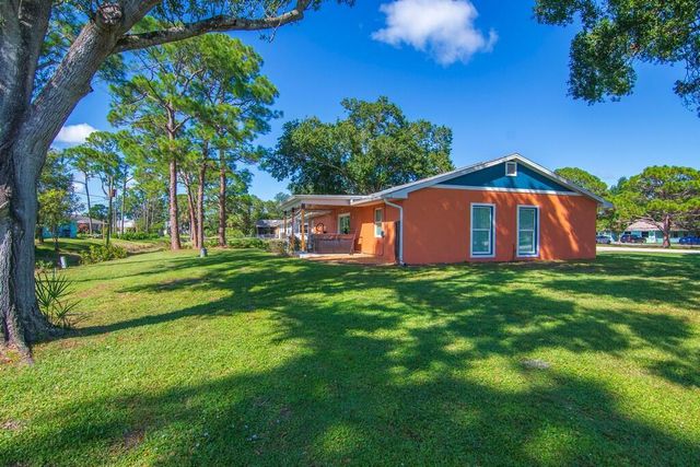1030 Roseland Road, Sebastian, FL 32958