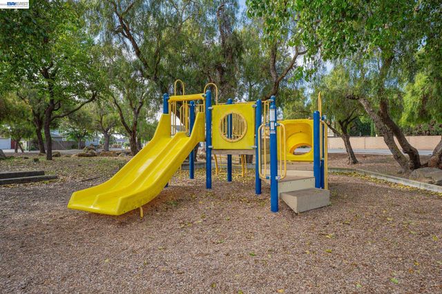 6435 Normandy Drive, Newark, CA 94560