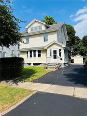 266 Santee Street, Rochester, NY 14613