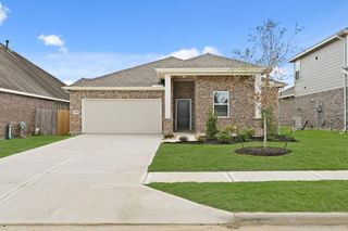 8335 Bay Oaks Drive, Baytown, TX 77523