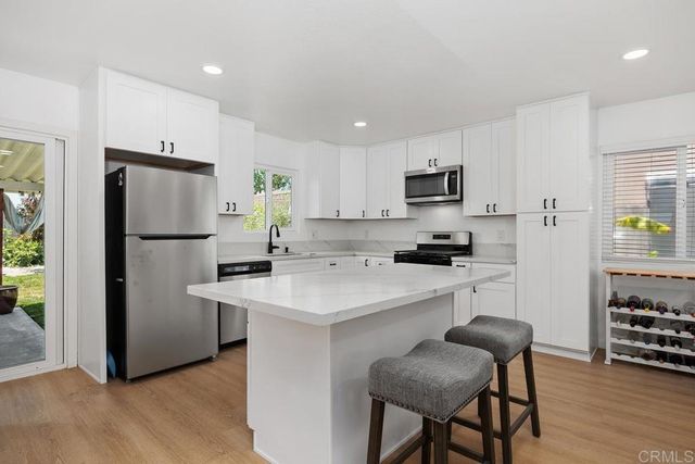 4009 Genine Drive, Oceanside, CA 92056