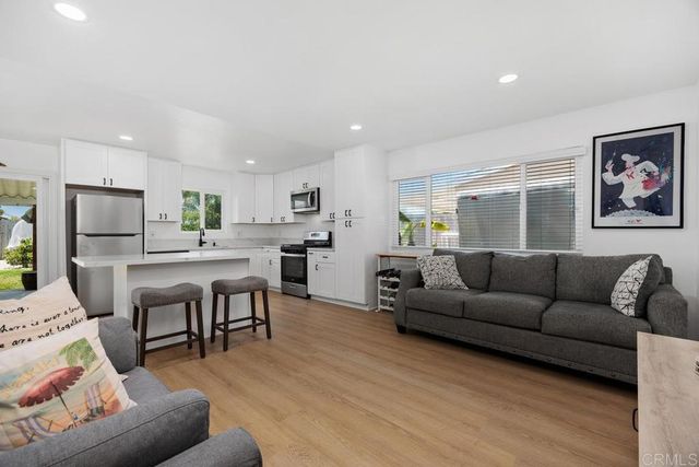 4009 Genine Drive, Oceanside, CA 92056