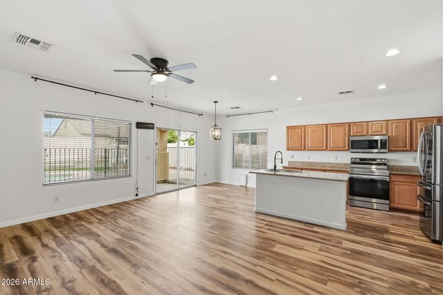 1598 E DESERT BREEZE Drive, Casa Grande, AZ 85122