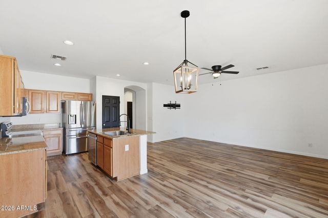 1598 E DESERT BREEZE Drive, Casa Grande, AZ 85122