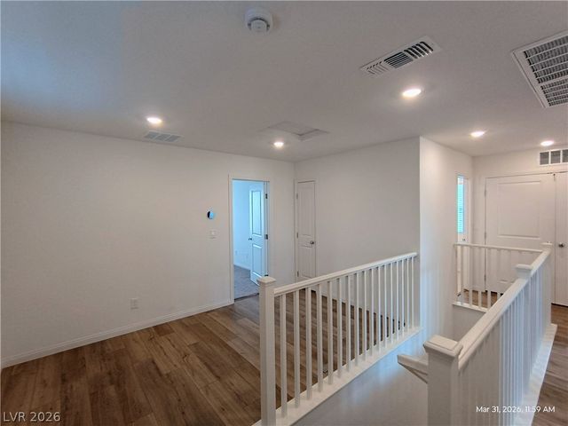 9158 Surrey Wood Street, Las Vegas, NV 89113