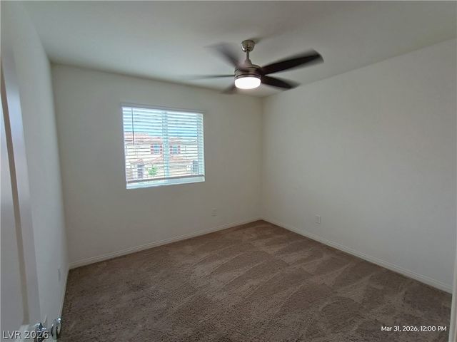 9158 Surrey Wood Street, Las Vegas, NV 89113