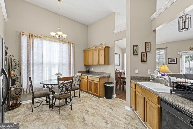 2114 Beacon Crest Drive, Buford, GA 30519