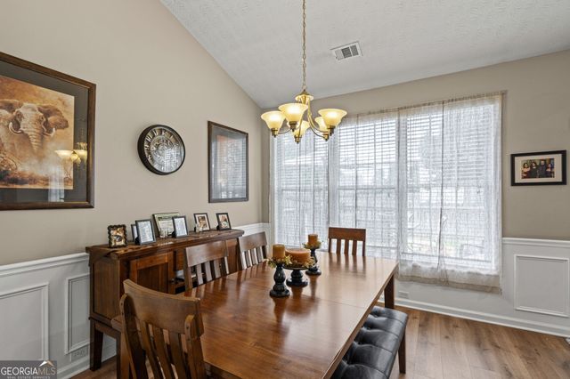 2114 Beacon Crest Drive, Buford, GA 30519
