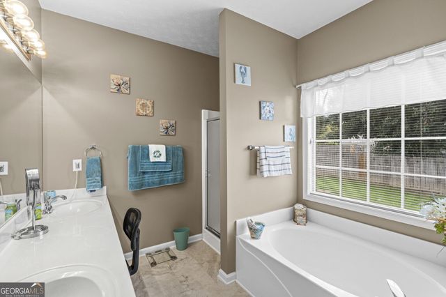 2114 Beacon Crest Drive, Buford, GA 30519
