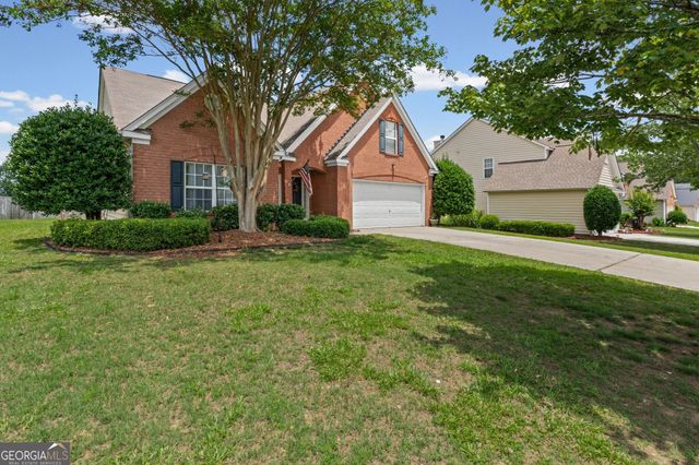 2114 Beacon Crest Drive, Buford, GA 30519