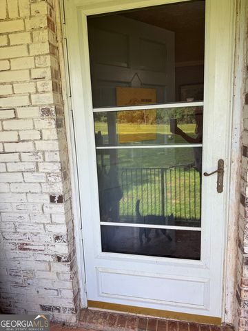 3978 Bartley Road, West Point, GA 31833