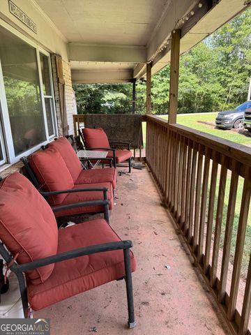 3978 Bartley Road, West Point, GA 31833