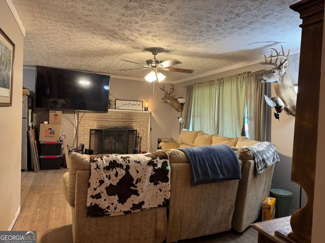 3978 Bartley Road, West Point, GA 31833
