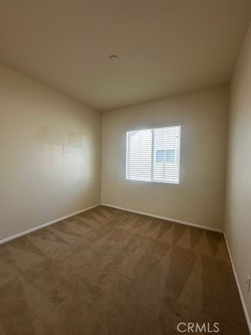 19721 Chicory Court, Apple Valley, CA 92308