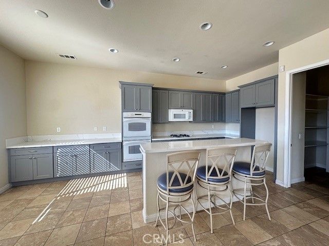 19721 Chicory Court, Apple Valley, CA 92308