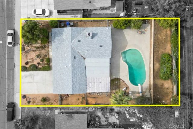 461 W Blaine, Riverside, CA 92507