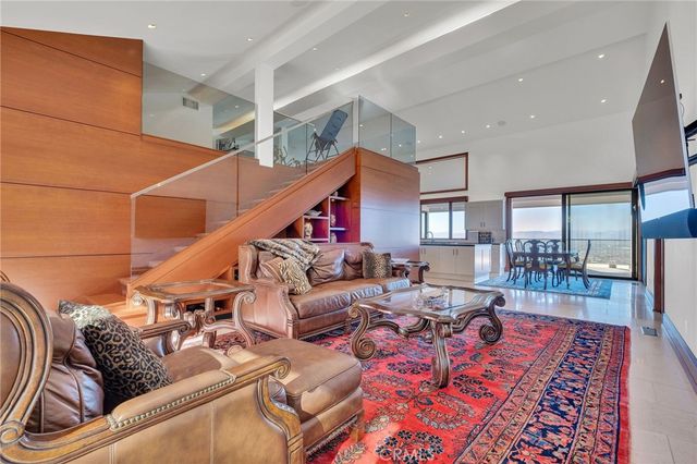 15 Caballeros, Rolling Hills, CA 90274