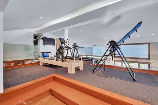 15 Caballeros, Rolling Hills, CA 90274