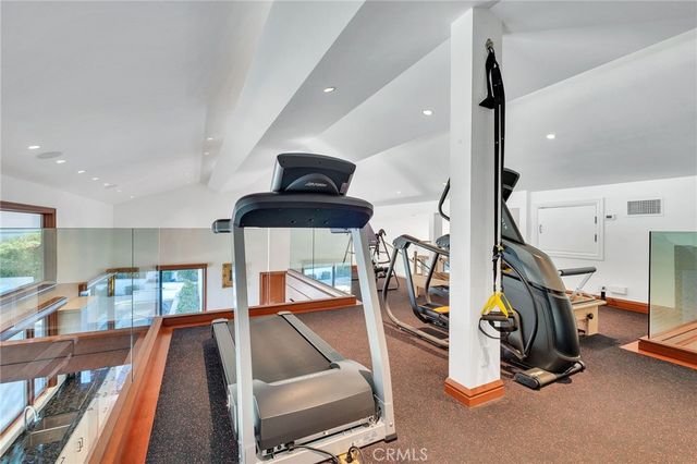 15 Caballeros, Rolling Hills, CA 90274