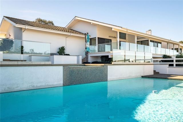 15 Caballeros, Rolling Hills, CA 90274