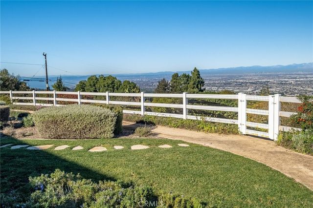 15 Caballeros, Rolling Hills, CA 90274