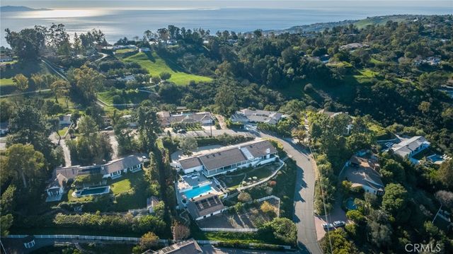 15 Caballeros, Rolling Hills, CA 90274