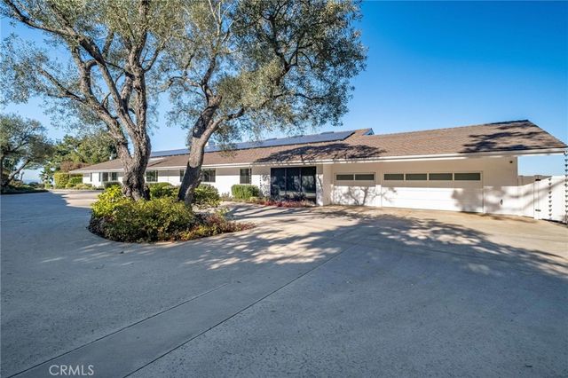 15 Caballeros, Rolling Hills, CA 90274