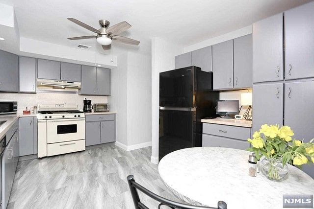 390 South Central Avenue, Ramsey, NJ 07446