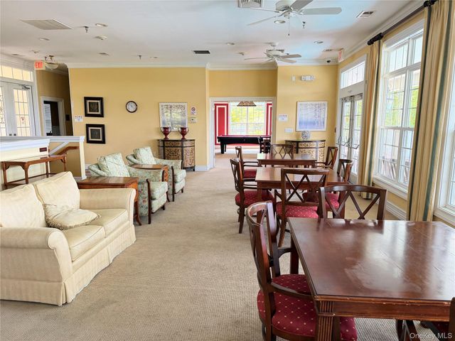 2012 Hawthorn Way, New Windsor, NY 12553