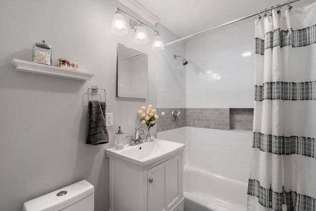 15 Searle Road, Boston, MA 02132