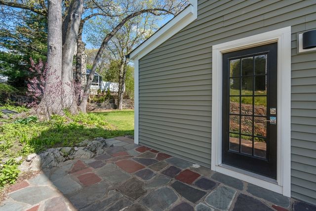 15 Searle Road, Boston, MA 02132