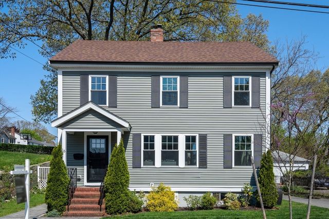 15 Searle Road, Boston, MA 02132