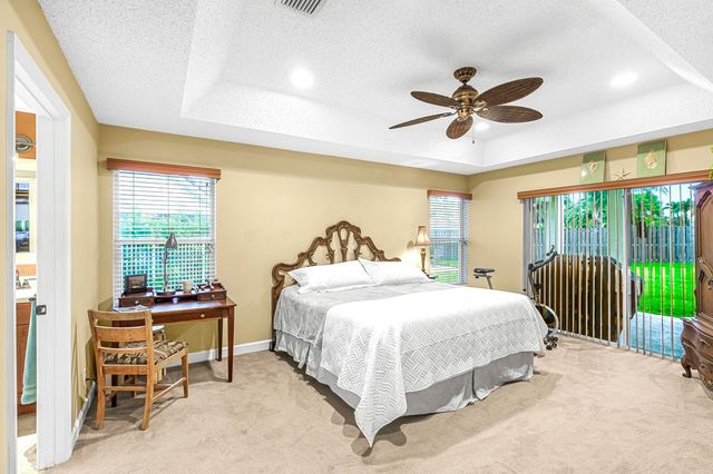 7607 Monclair Court, Lake Worth, FL 33467