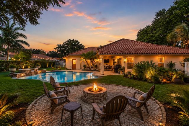 7607 Monclair Court, Lake Worth, FL 33467