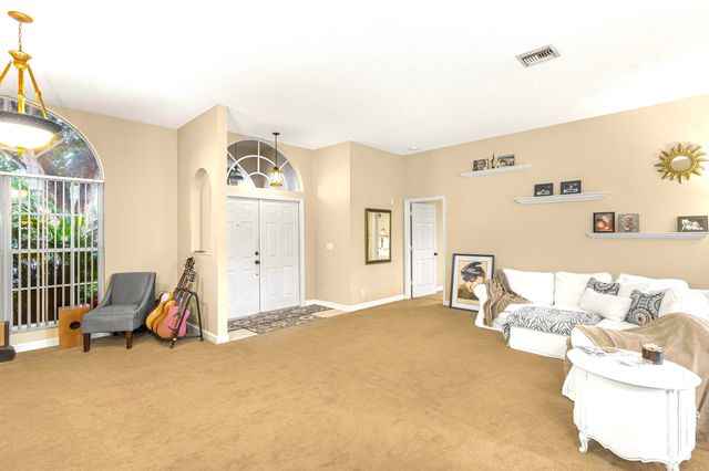 7607 Monclair Court, Lake Worth, FL 33467
