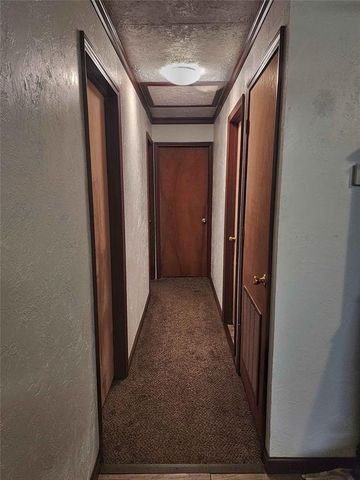 30581 Parkwood Road, Mcloud, OK 74851
