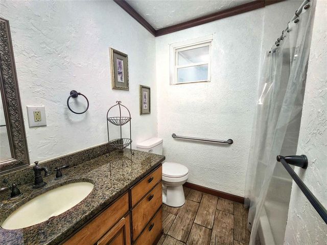30581 Parkwood Road, Mcloud, OK 74851