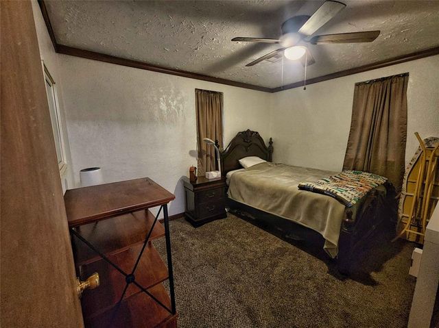 30581 Parkwood Road, Mcloud, OK 74851