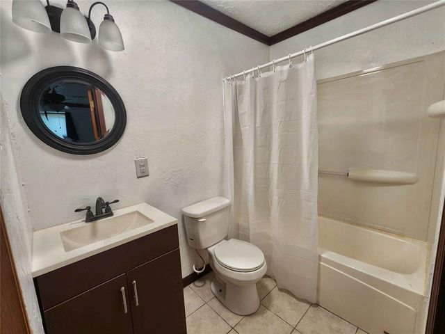 30581 Parkwood Road, Mcloud, OK 74851