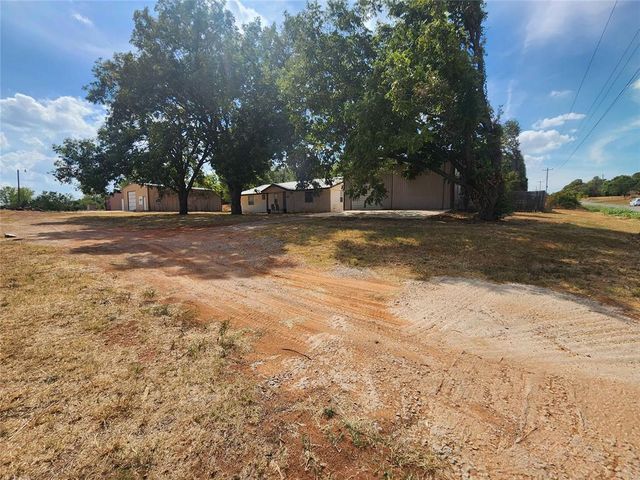 30581 Parkwood Road, Mcloud, OK 74851